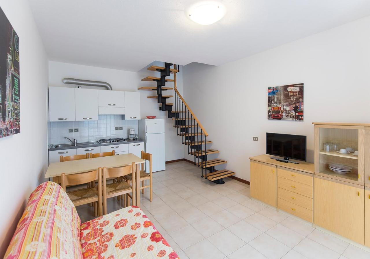 Apartament With Swimming Pool