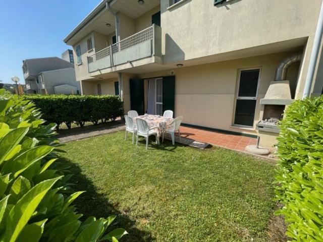 Appartamento Apartament With Swimming Pool *